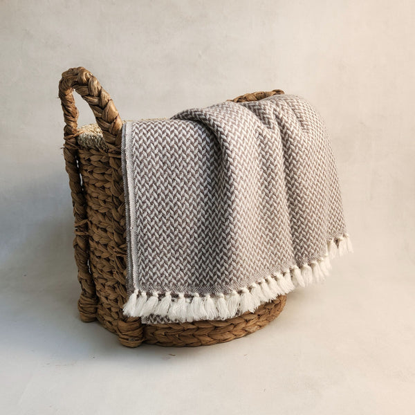 Cashmere Throw - Copenhagen Nutmeg