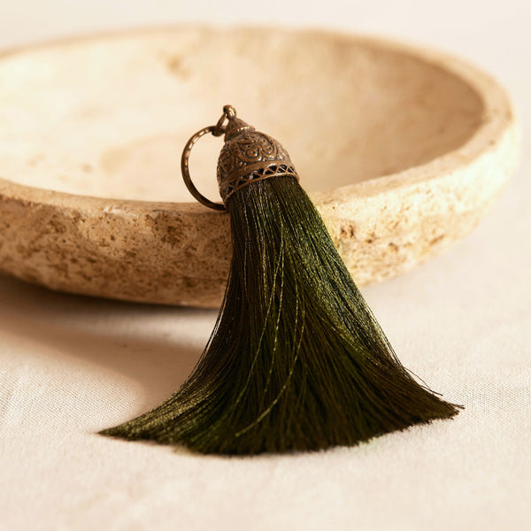 Silky Tassel - Emerald