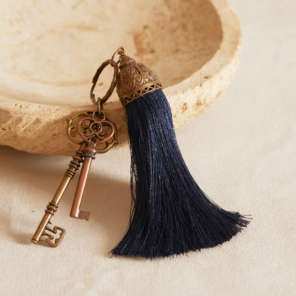 Silky Tassel - Sapphire