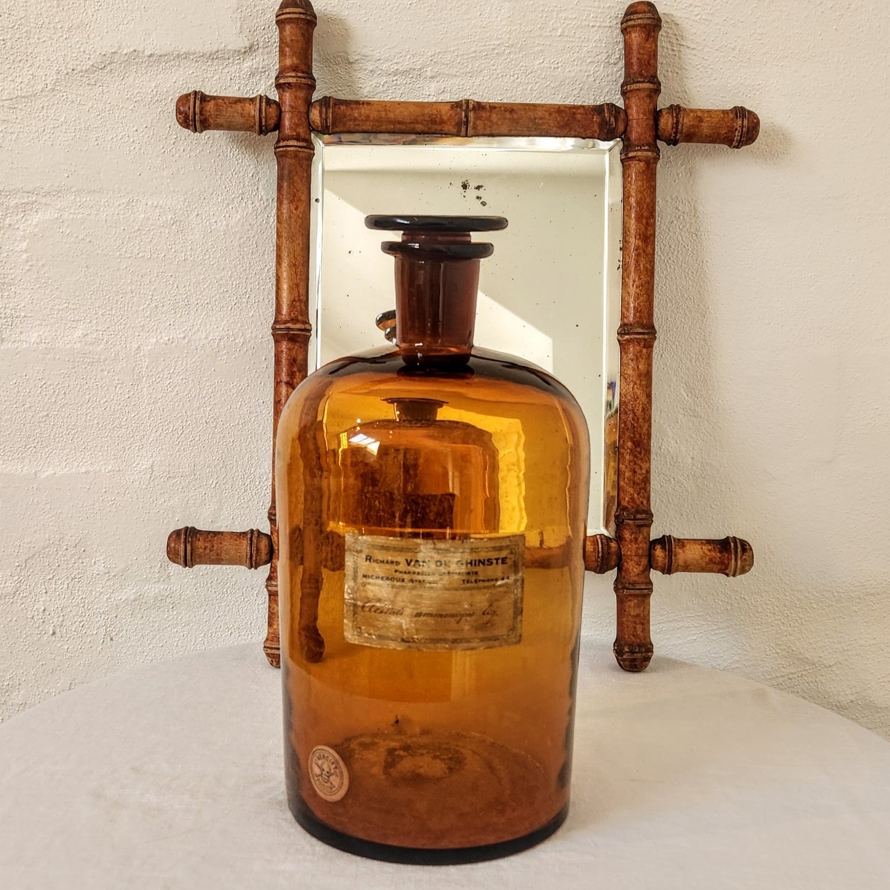 Amber glass bottle with stopper