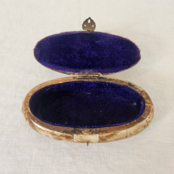 Vintage Indian Bone Oval shaped Jewellery Box