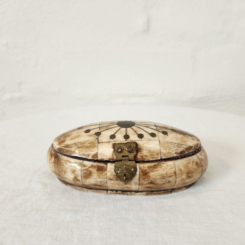 Vintage Indian Bone Oval shaped Jewellery Box