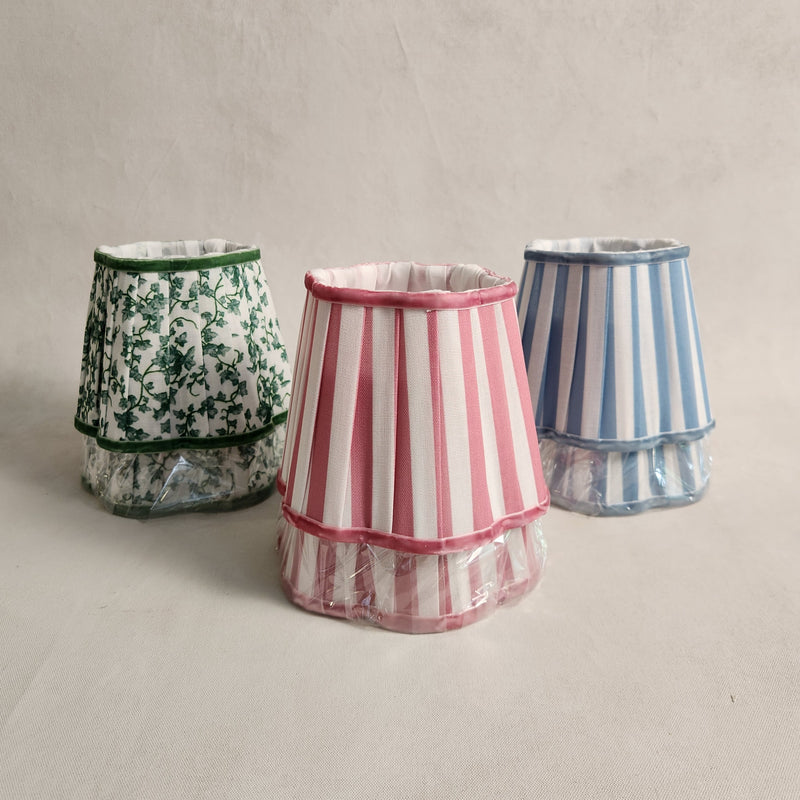 Green & White Ivy Scalloped lampshade