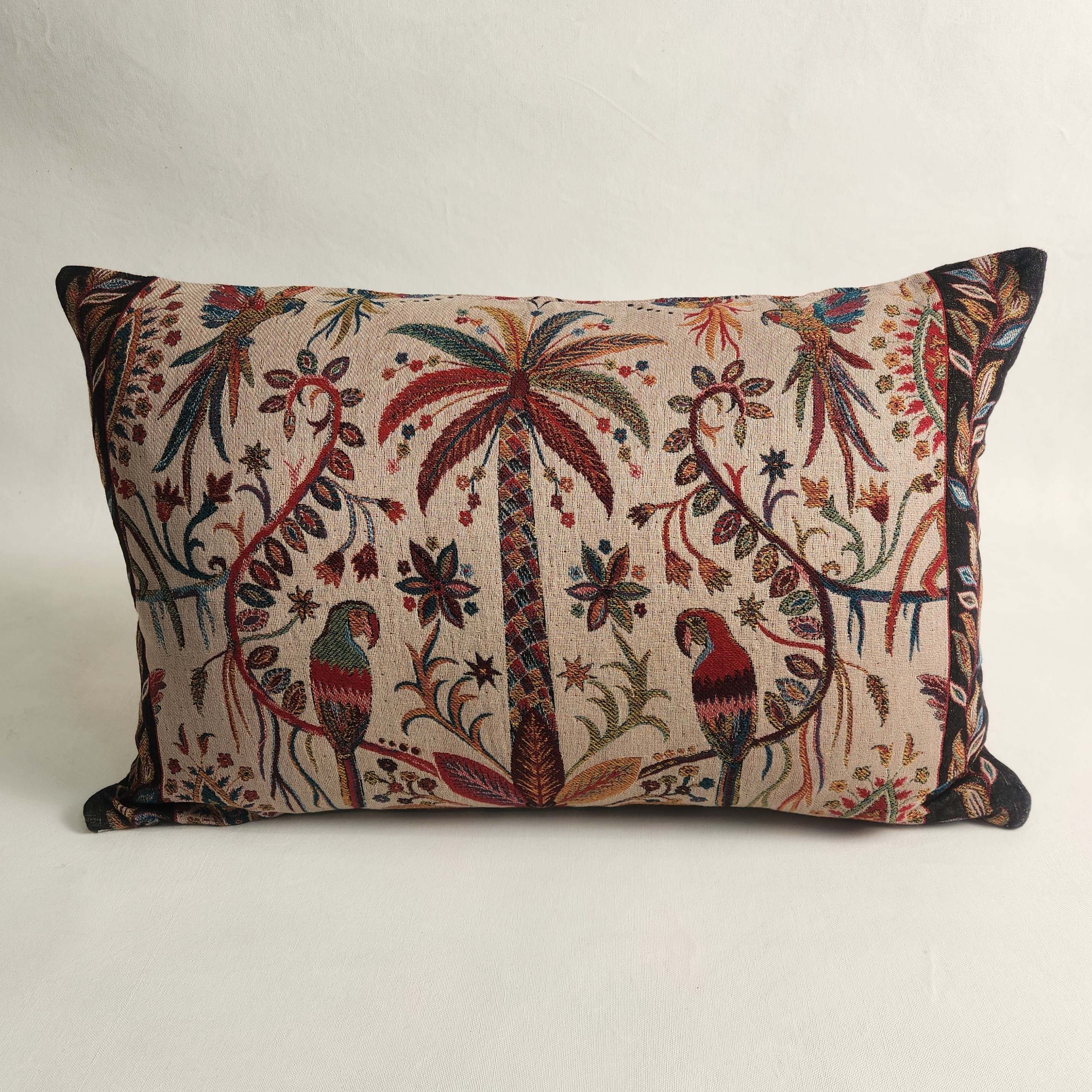 Sundari Cushion - Ivory