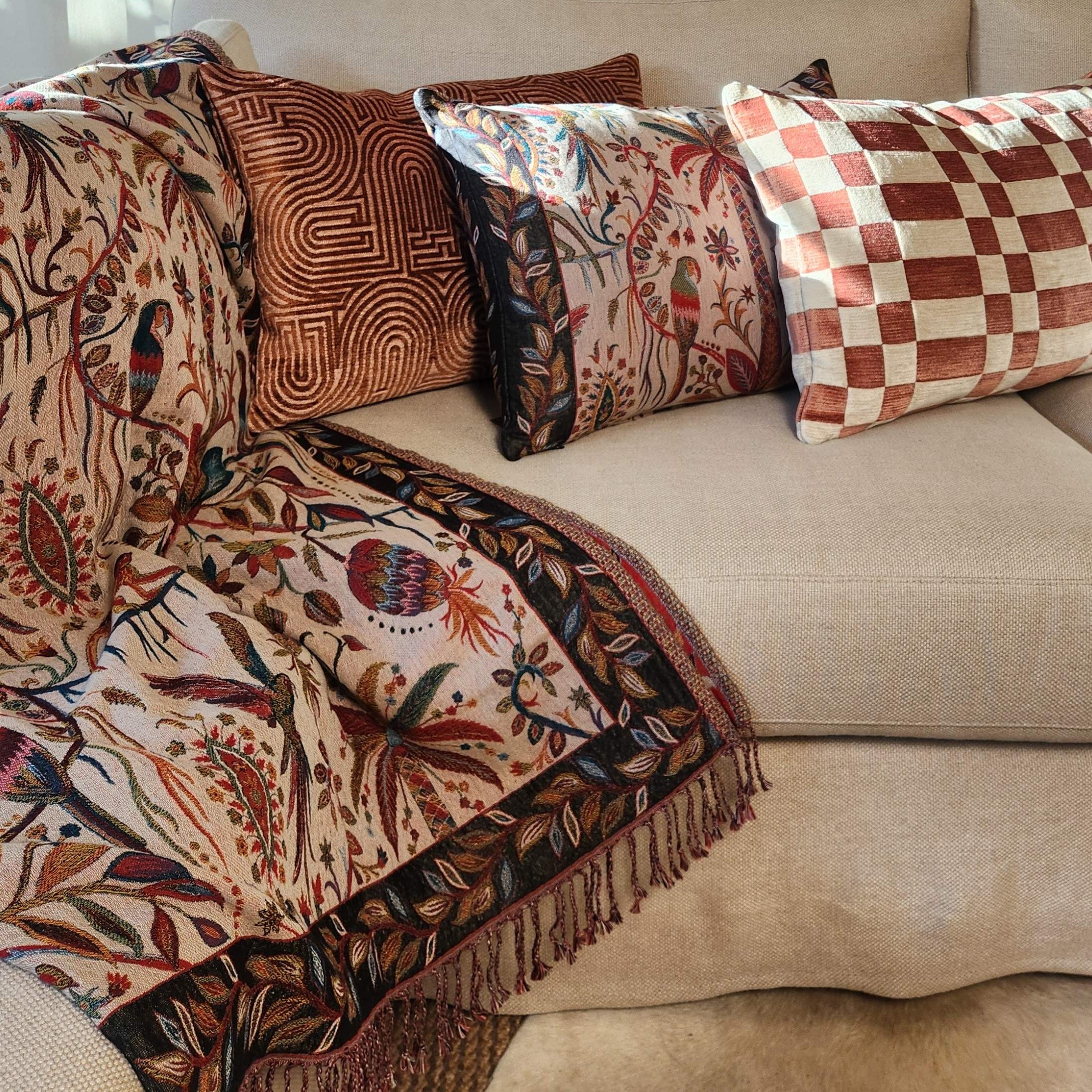 Sundari Throw - Ivory