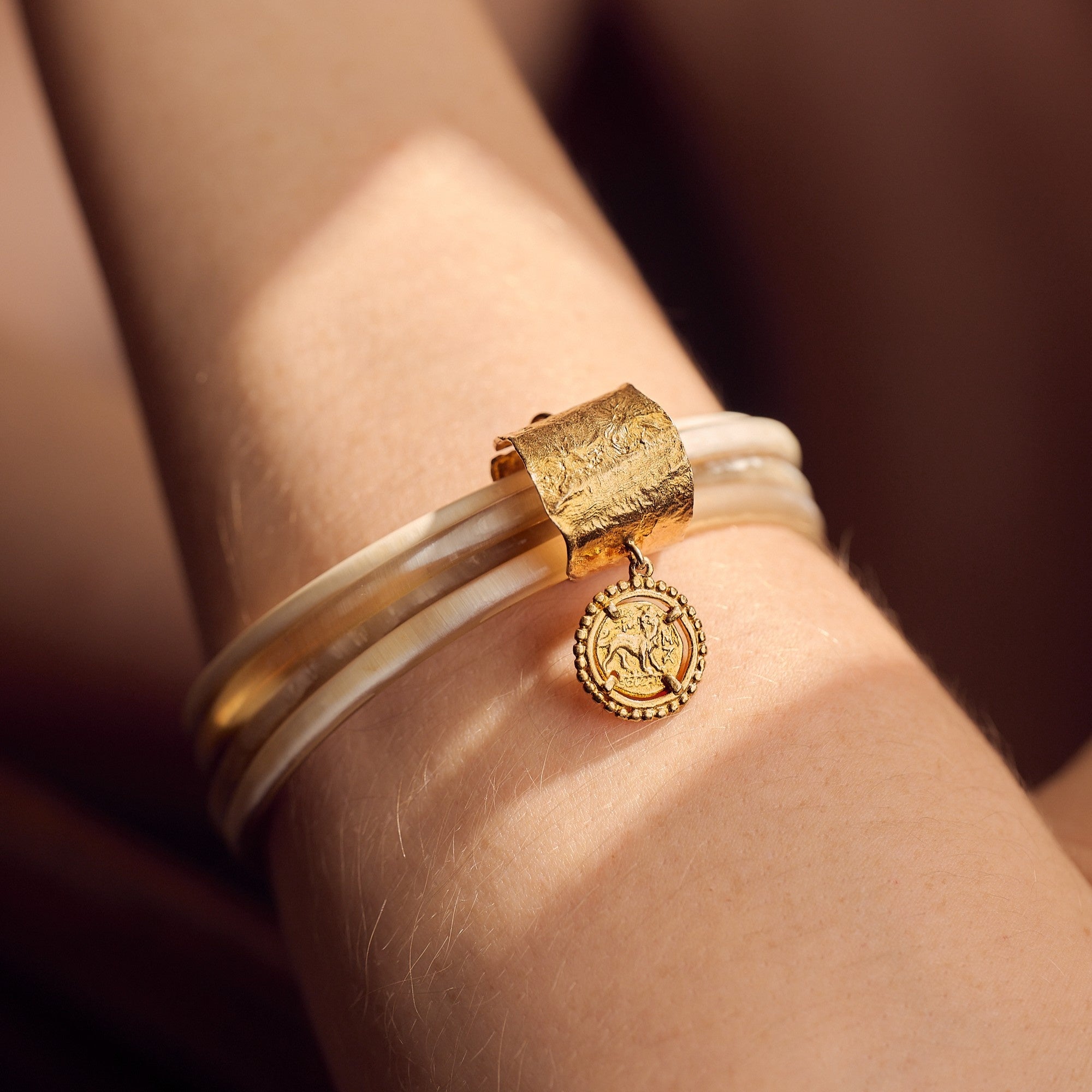 Buffalo Bangle Cluster of Four with Gold plated coin.