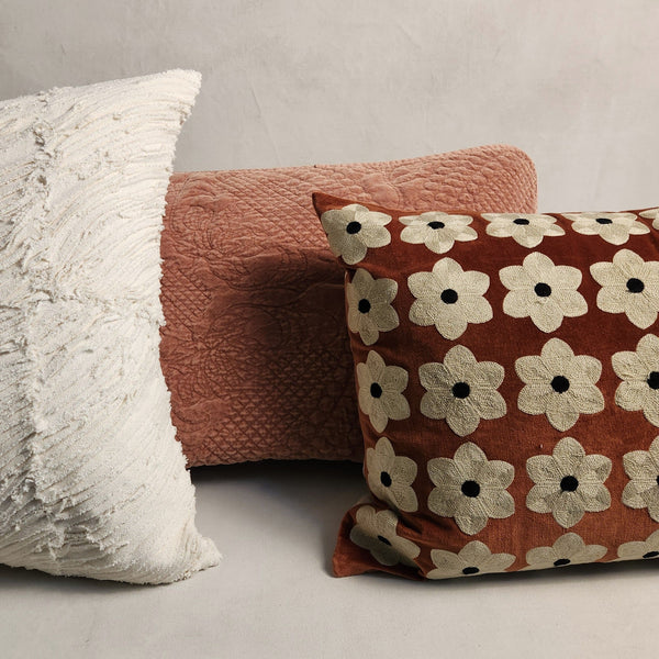 Daisy Cushion - Rust