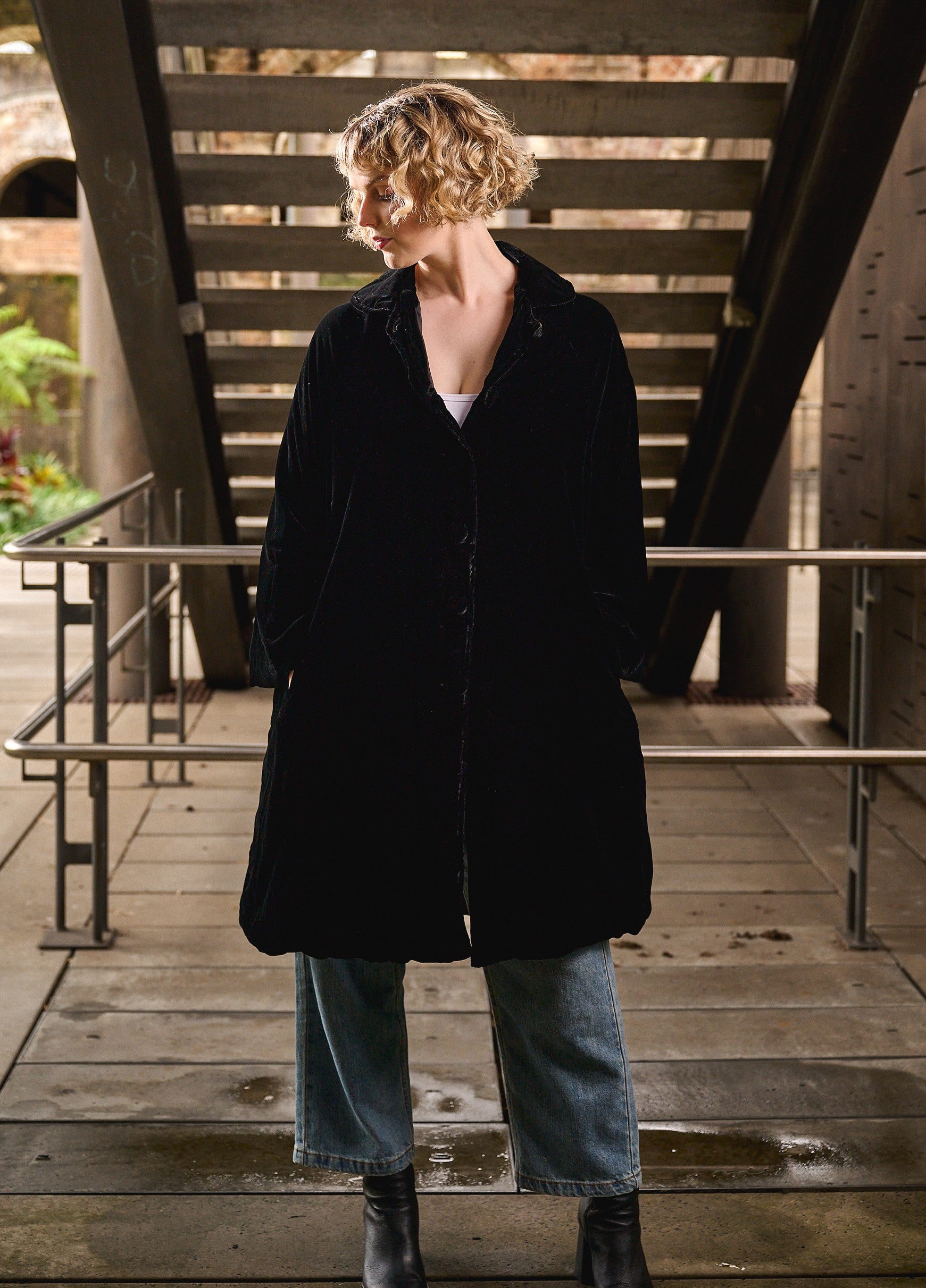 Claudia Silk Velvet Coat - Liquorice