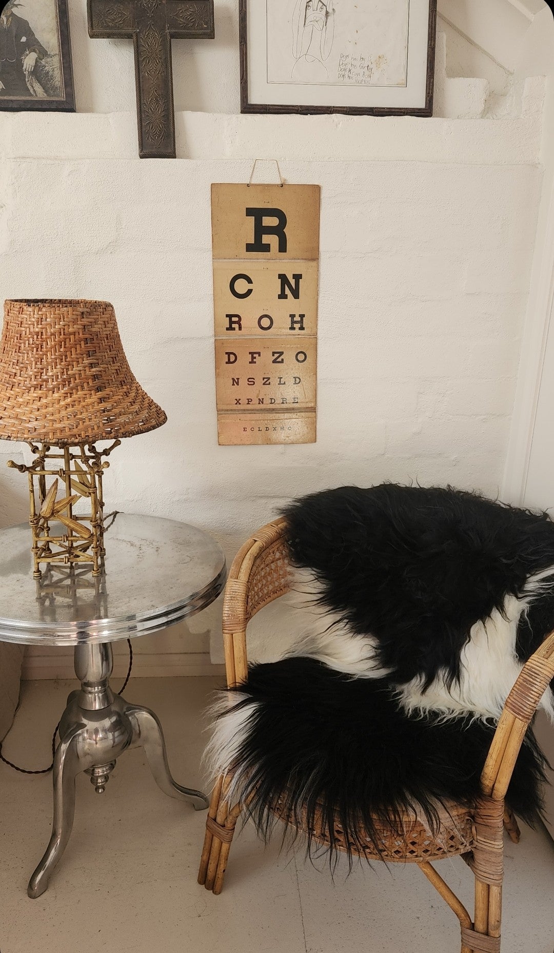 Icelandic Sheepskin - Black/White