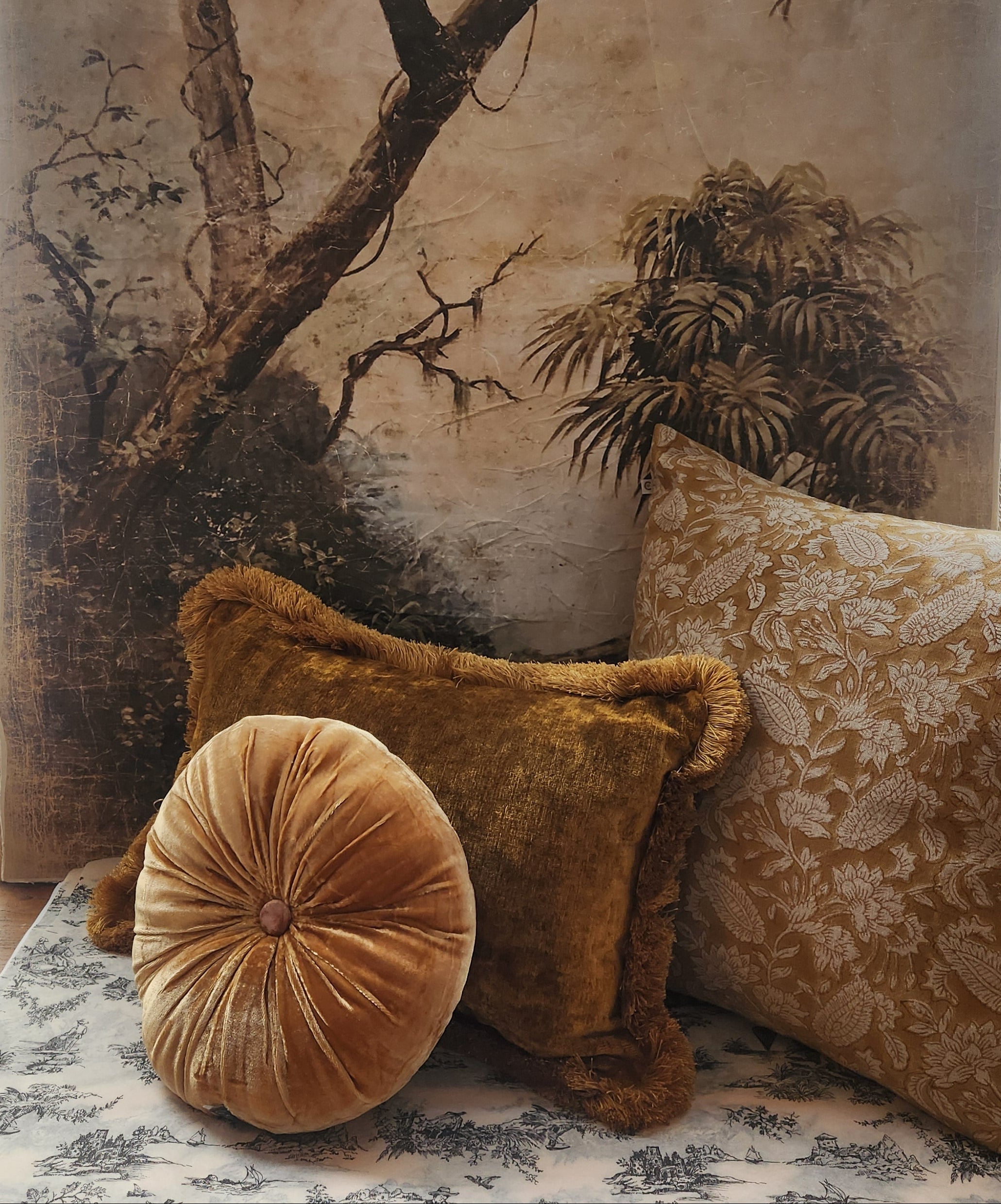 Catherine Martin Topaz Velvet Cushion, Silk fringing