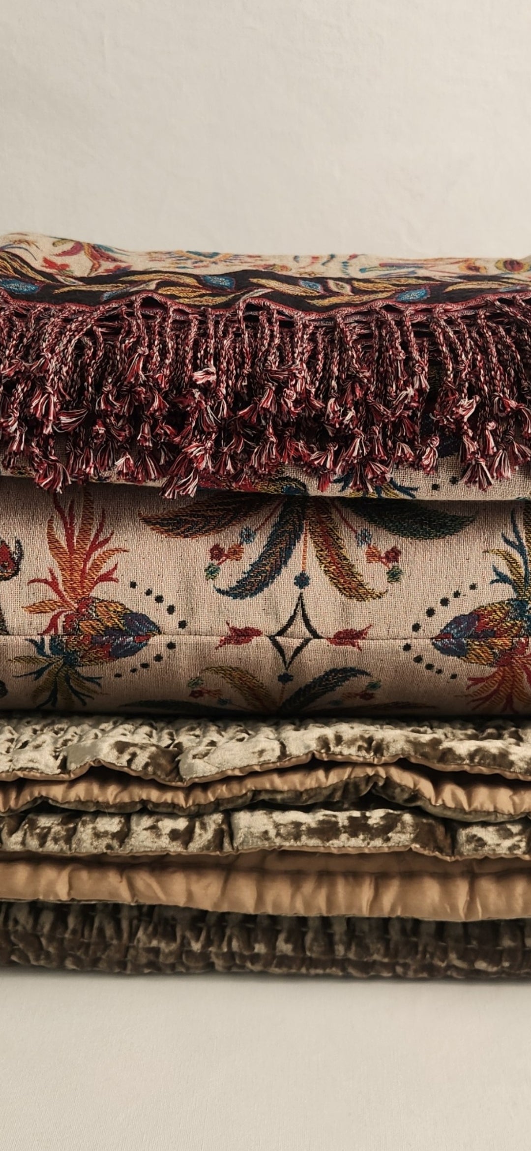 Quilted Silk Velvet Throw - Cappuccino