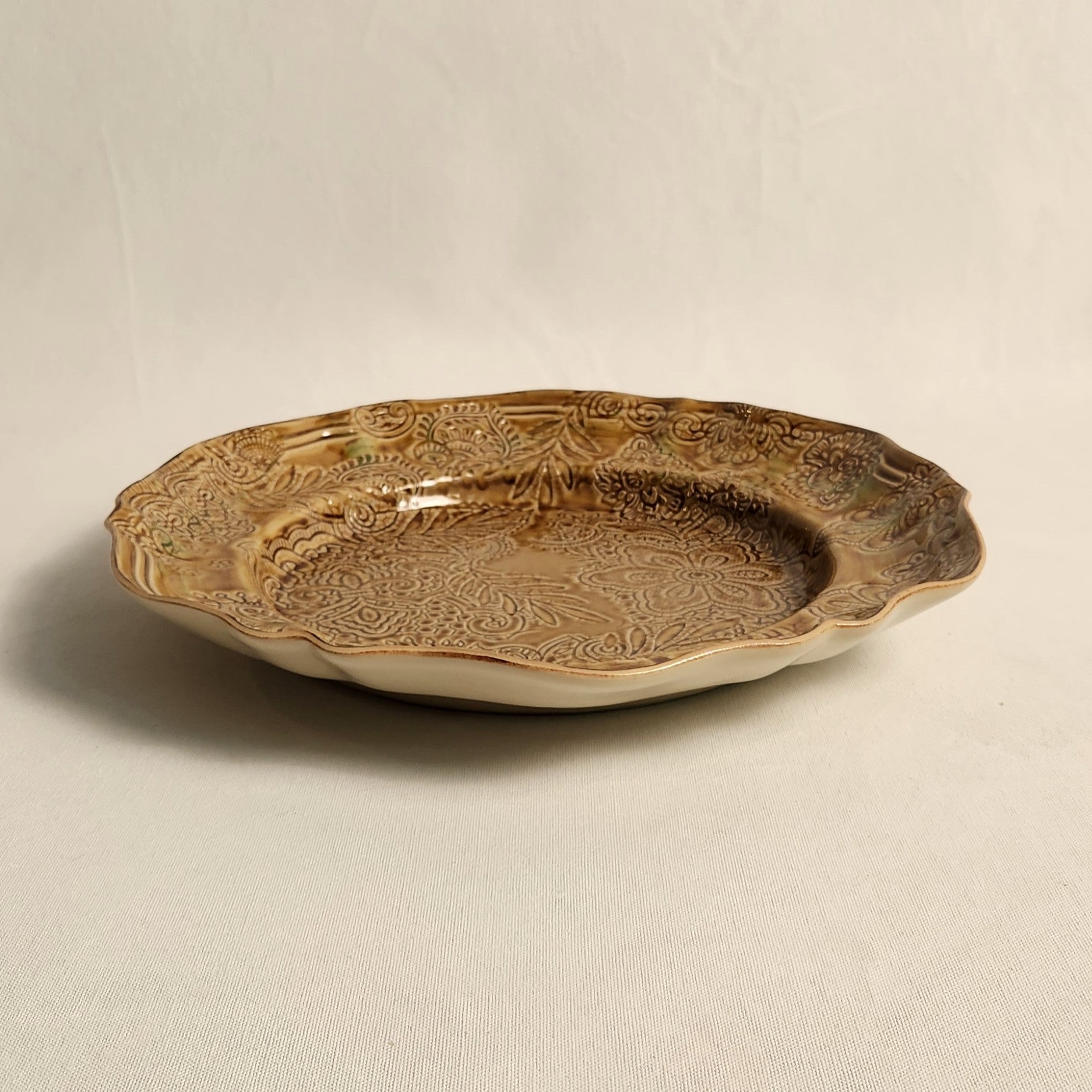 Large Round Server - Pineapple