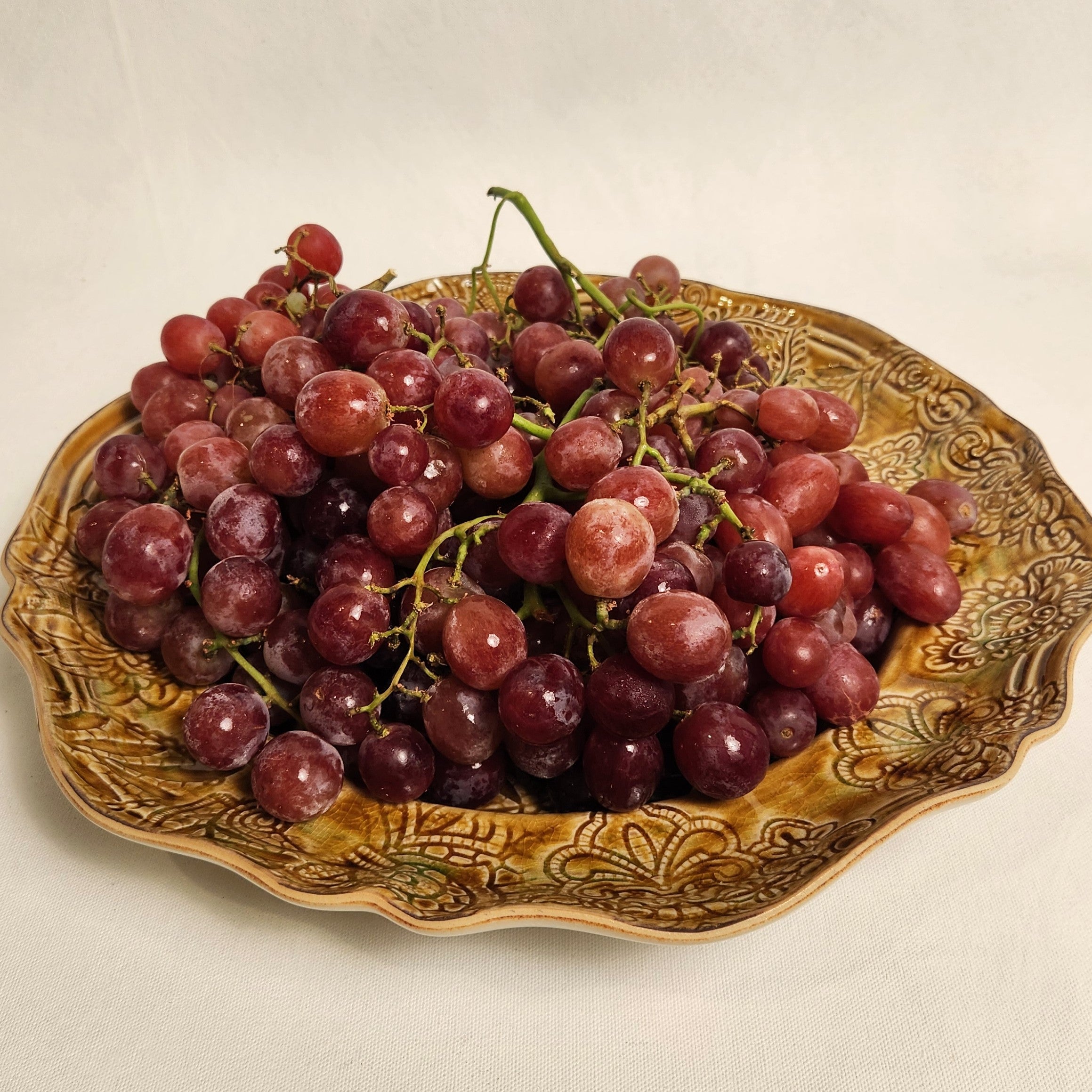 Large Round Server - Pineapple