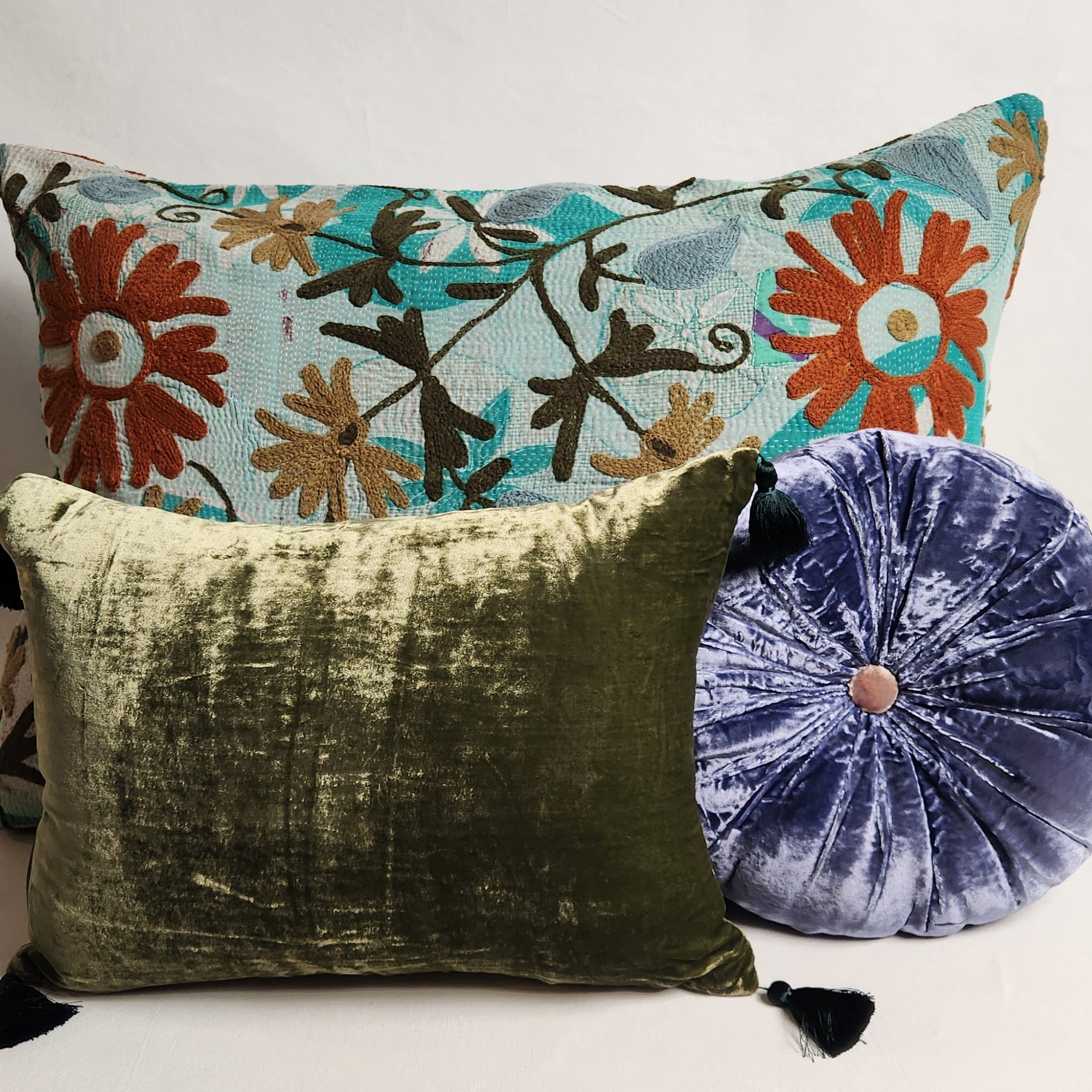 Suzani Cushion Cover #26 - Blue, Black, Turquoise 70x50