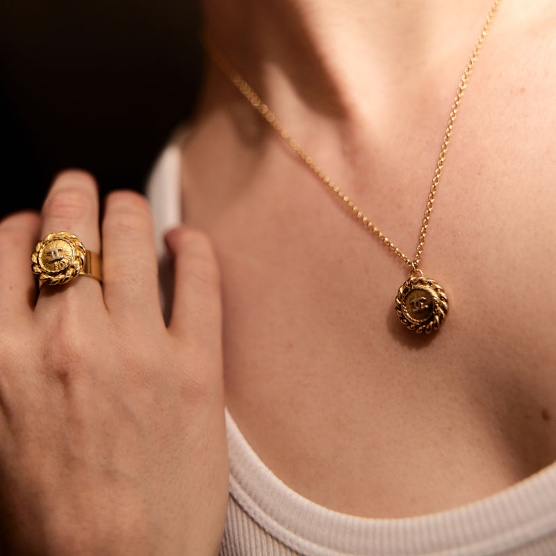 Plaited Golden Ring