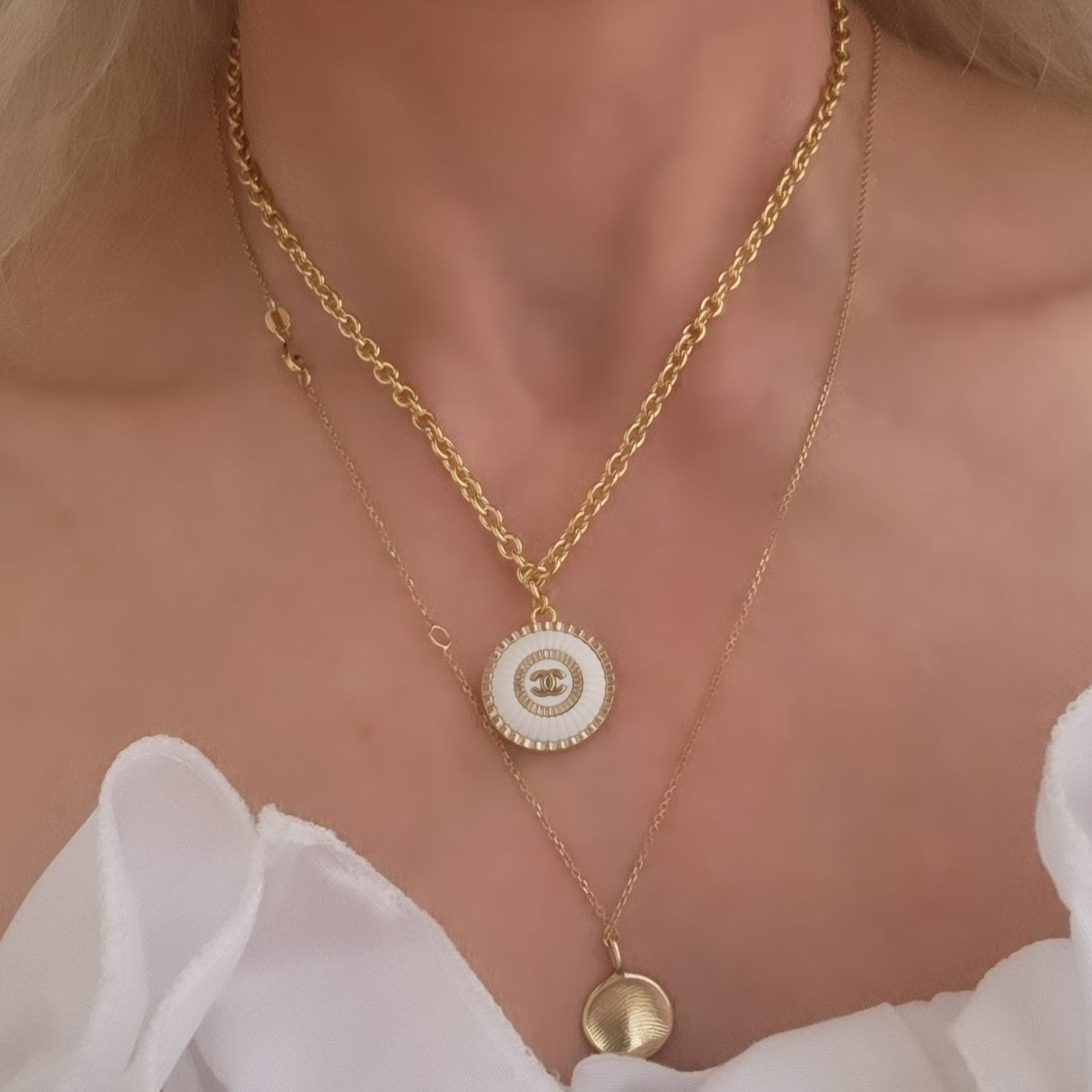 White Pleated Necklace