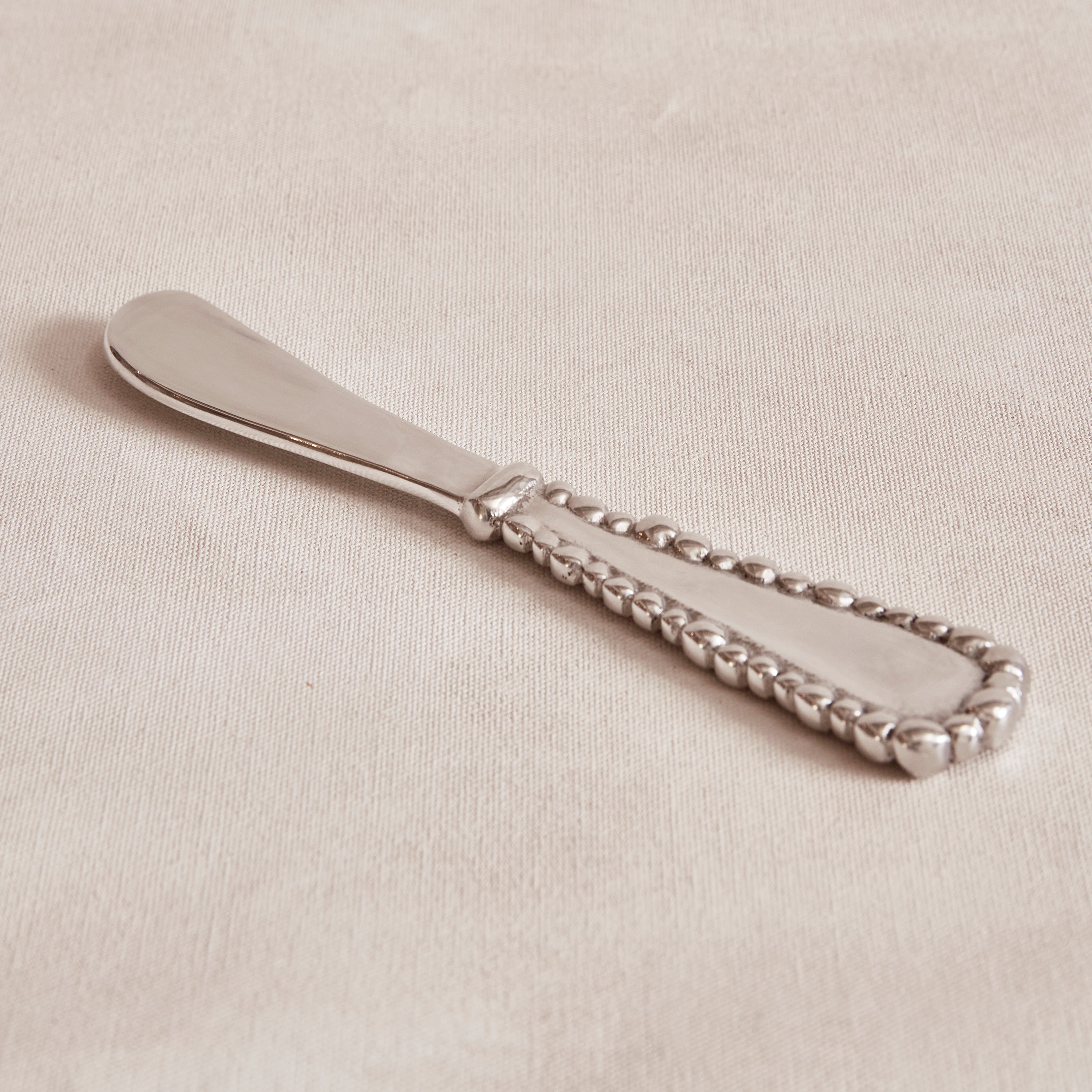 Organic Pearl Spreader