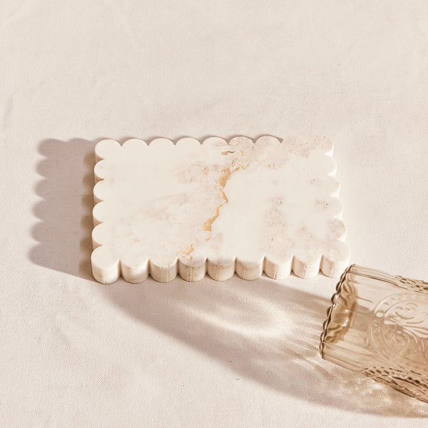 Scallop Marble Tray - Ivory Onyx