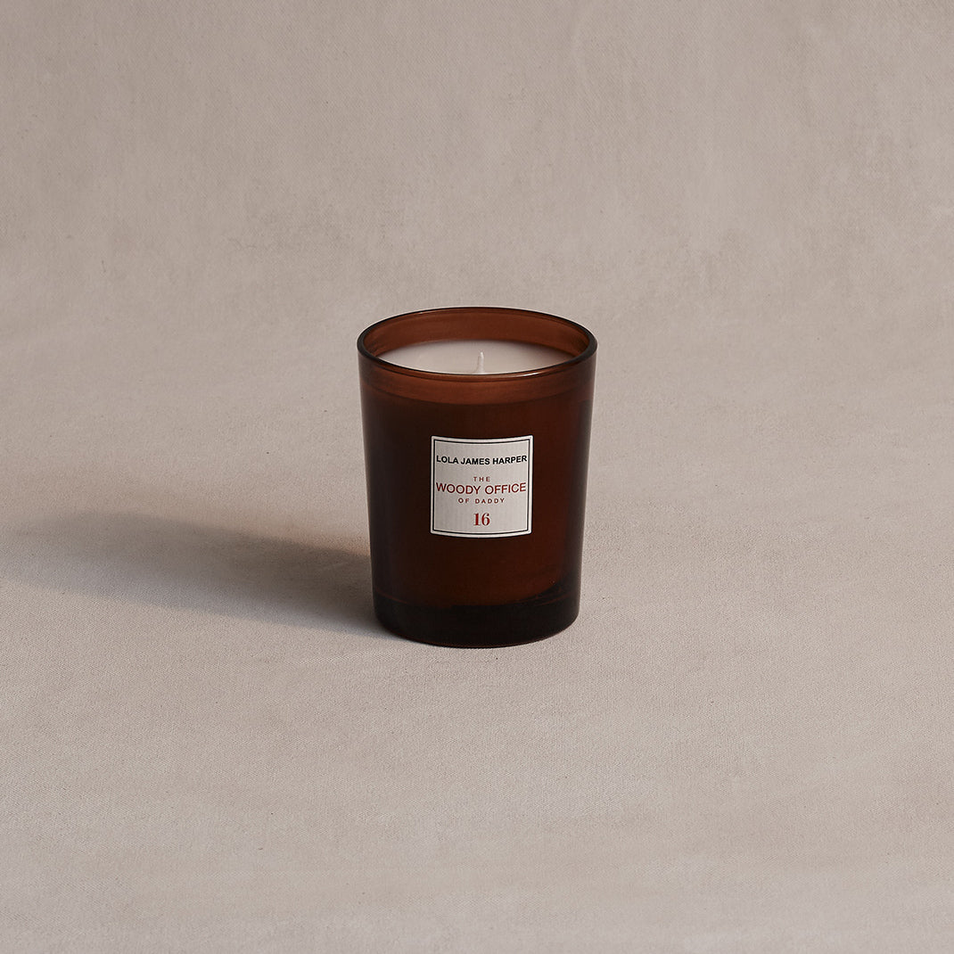 The Woody Office of Daddy Candle