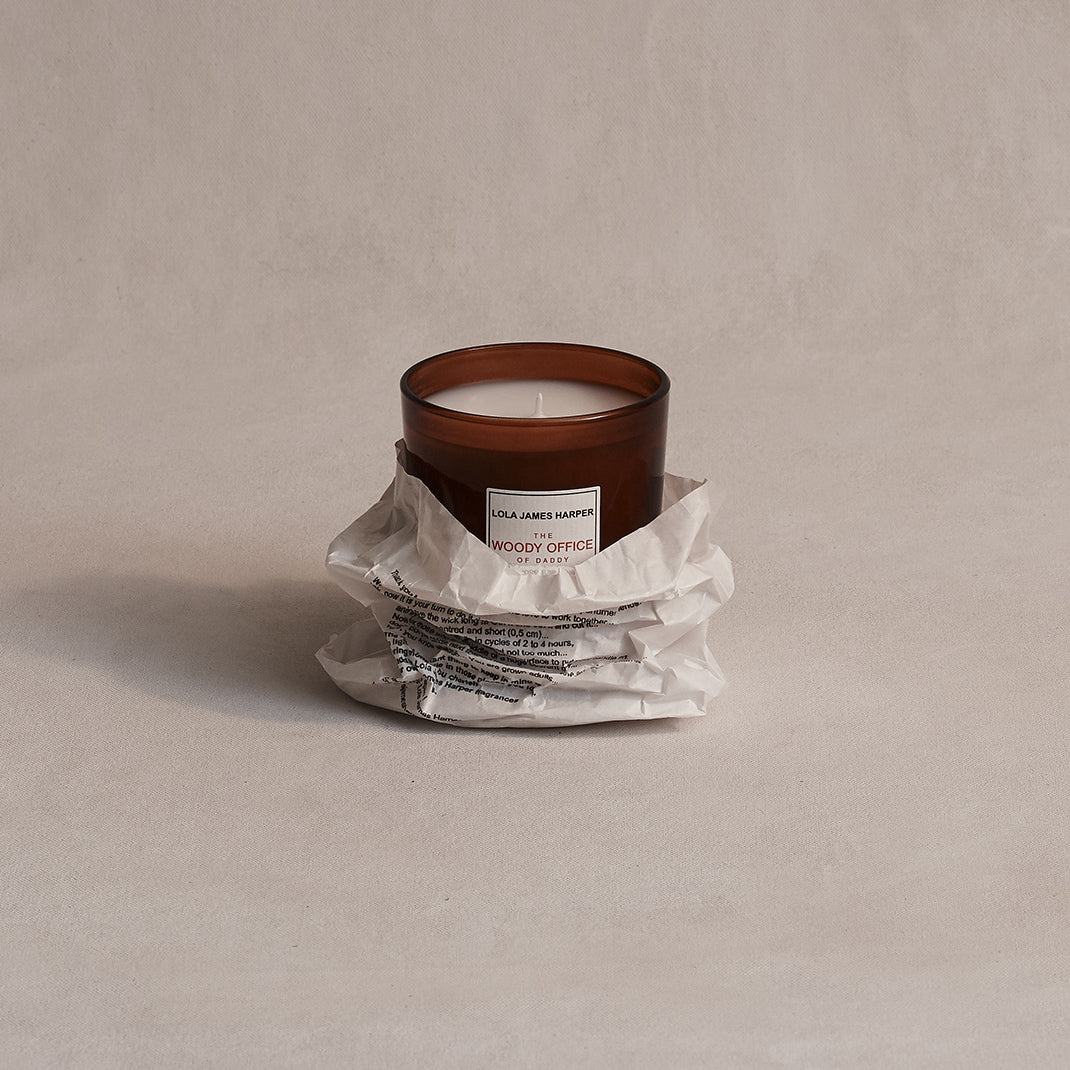 The Woody Office of Daddy Candle