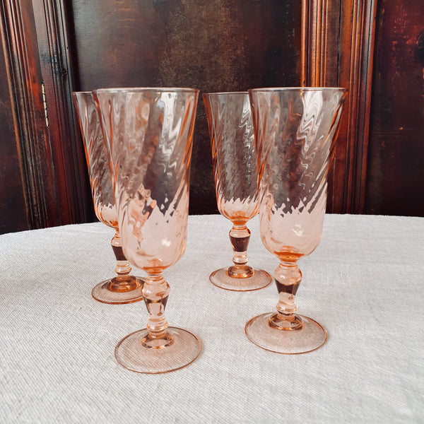 Set of 4 French Rosaline Pink Champagne Glasses