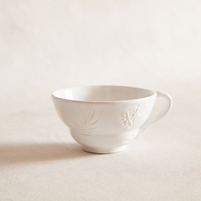 Arabesque cup with handle - white