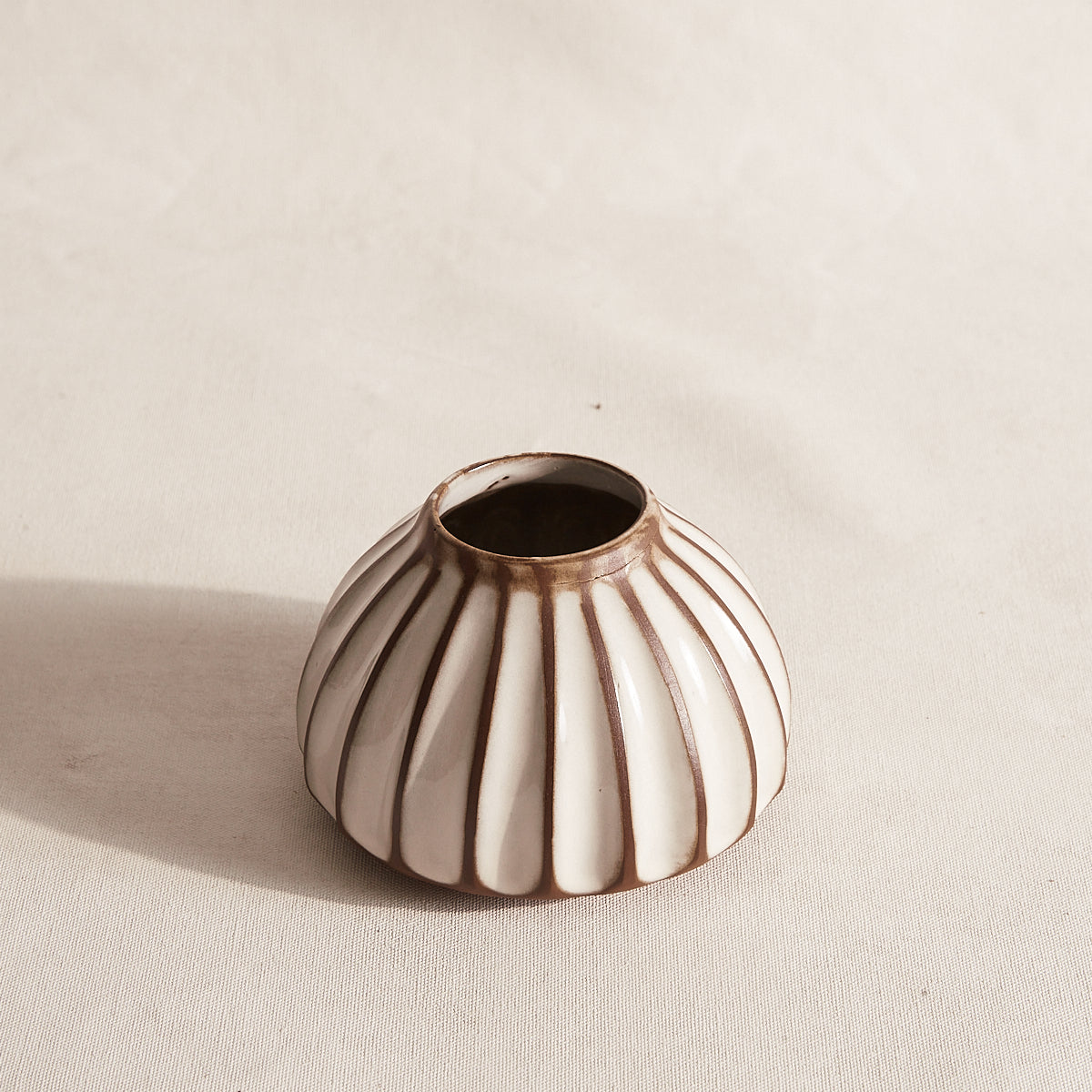 Small Salon Vase - Putty